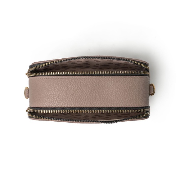 MODERNIST VEGAN LEATHER CROSSBODY - Picture 5 of 7